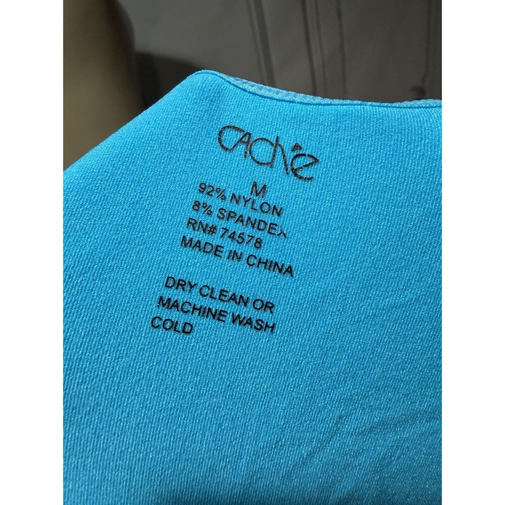 Cachè Top - Picture 6 of 6